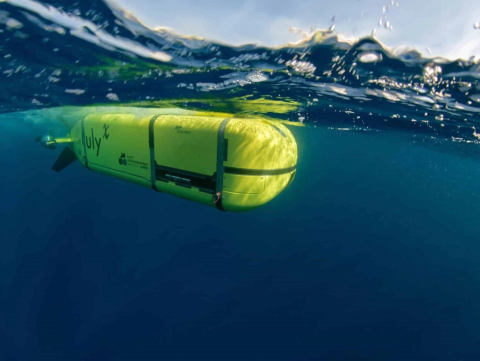 ROV və AUV sistemləri